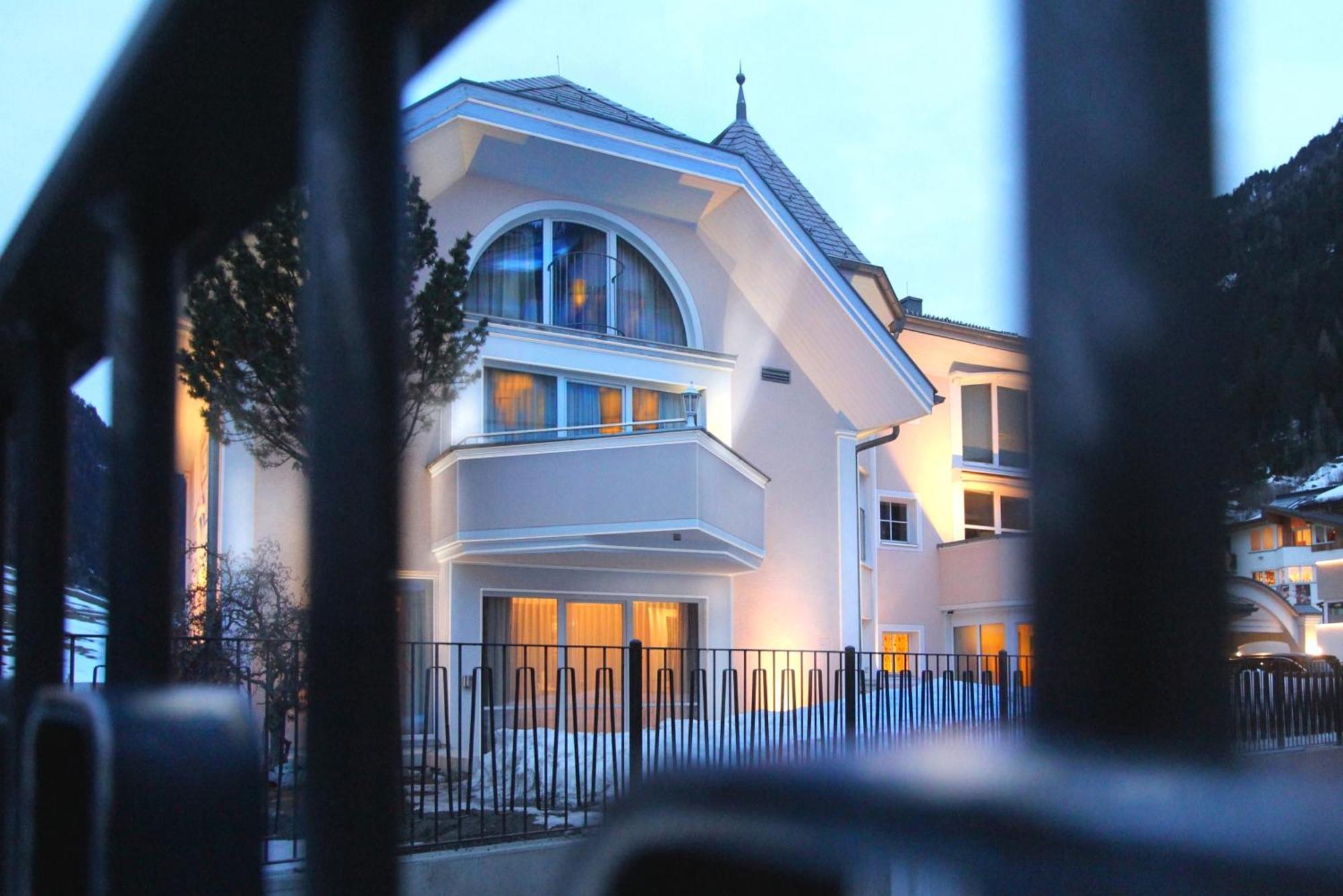 Gruetter Luxury Apartments Ischgl Exterior foto
